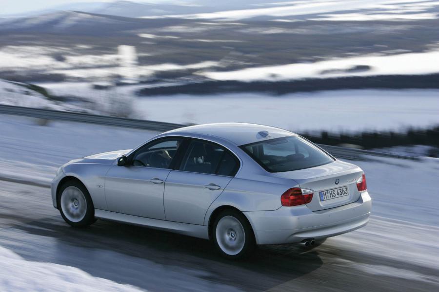 BMW 3-Series 2006 года  (фото 7 из 108)